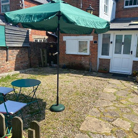 Bridport Garden Suite Exterior foto